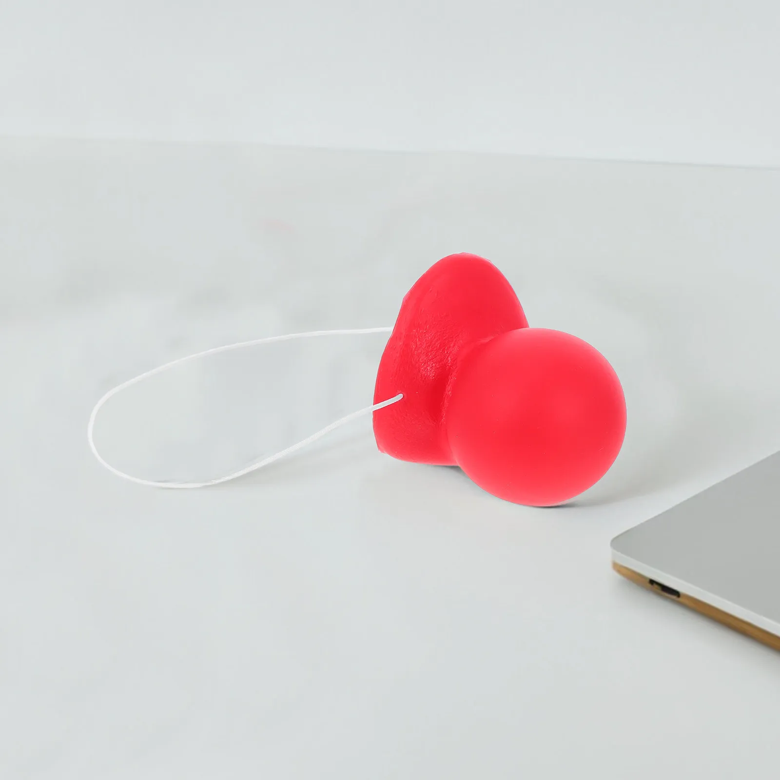 

3Pcs Red Clown Nose Rubber Material Lightweight Comfortable for Halloween Masquerade Costume Party Carnival Prop