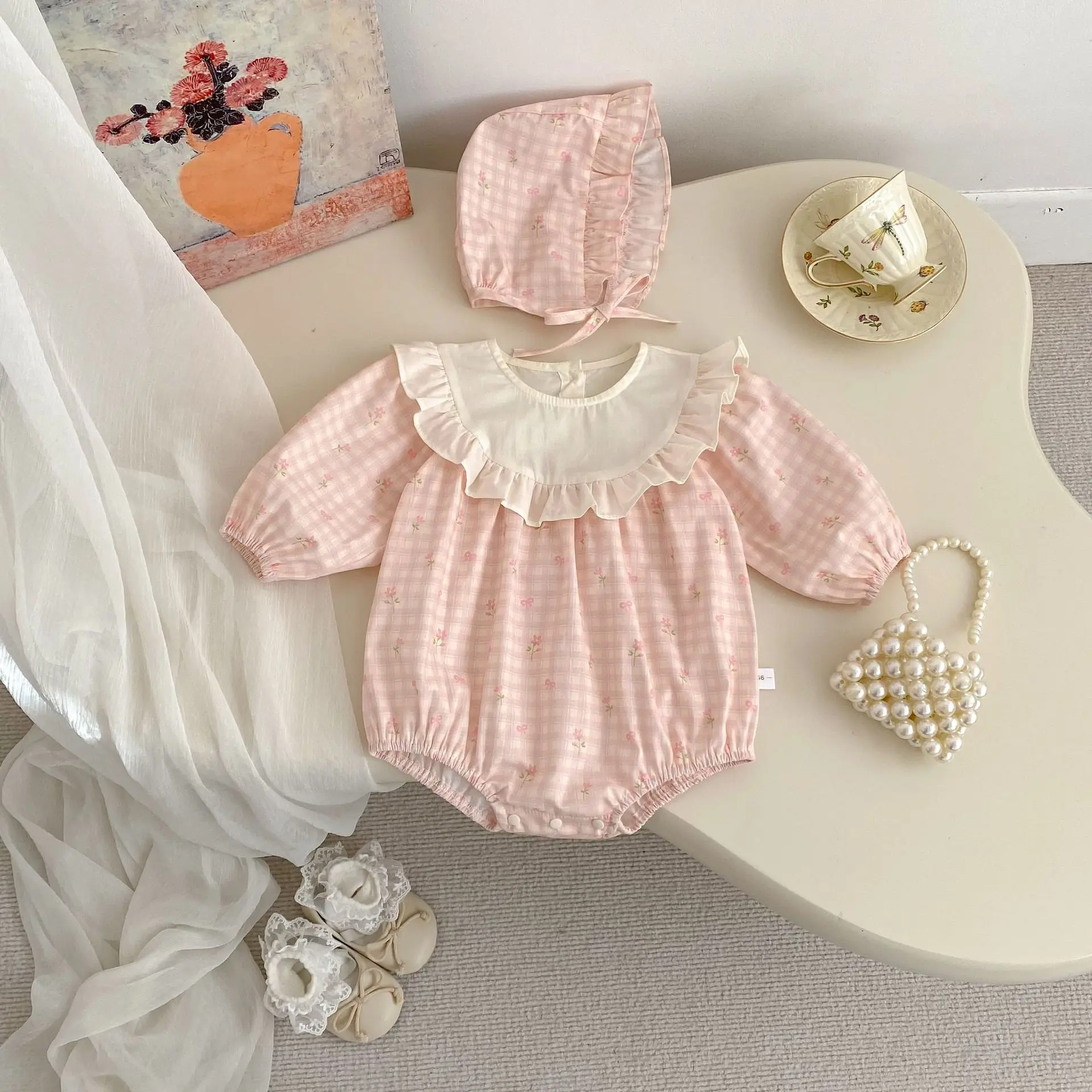 2026 New Baby Girl Sweet Plaid Bodysuit 100-Day Onesie Socks-Out Sockless Onesie with Hat