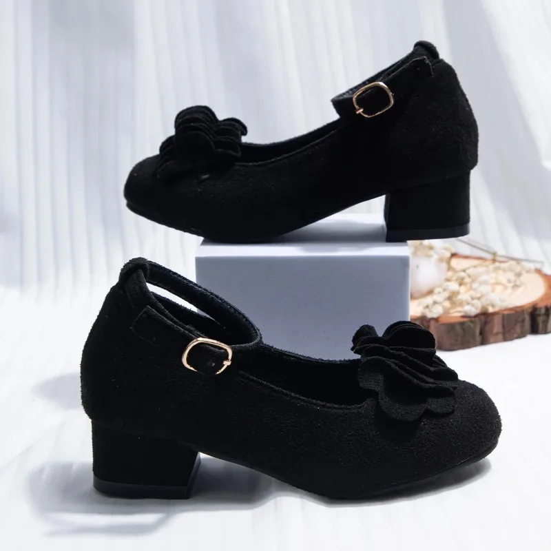 Sapatos de dança flor amarela para crianças meninas dedo do pé redondo salto baixo bomba de microfibra macia zapatos com alça de fivela de tornozelo