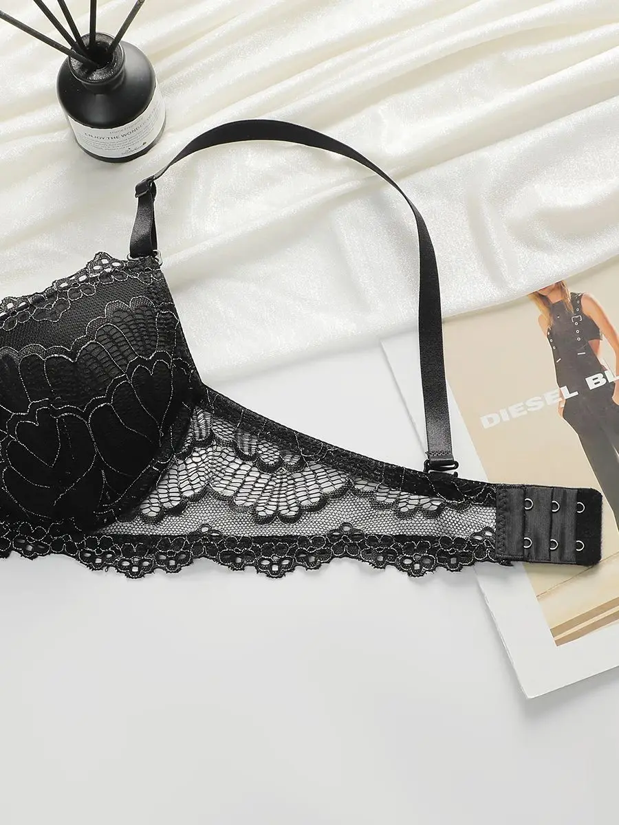 Women\'s Black Sexy Flower Embroidered Pattern Bra With Steel Ring Gathering Push Up Bra For Daily Casual Wear B6063