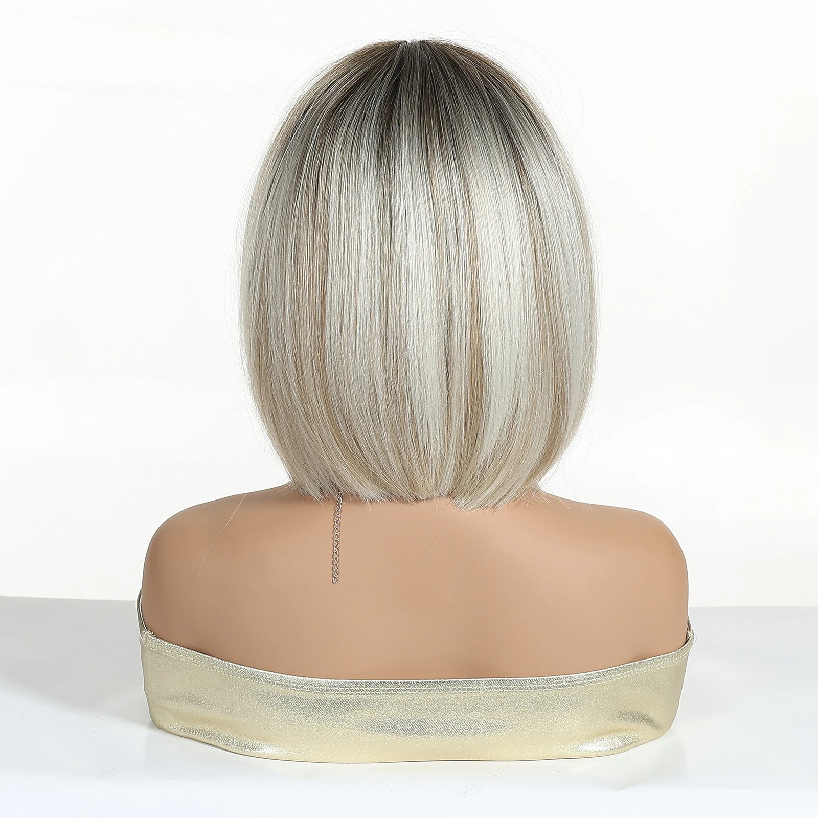Nuevos productos de estilo europeo y americano Qi flequillo pelo corto BOBO cabeza cambio gradual peluca de moda gris mujeres tocado completo