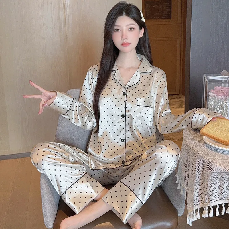 

White Moonlight Silk Pajama Set for Women - Spring/Summer New Design - Black Polka Dot Long-Sleeved Homewear Set (Two-Piece)