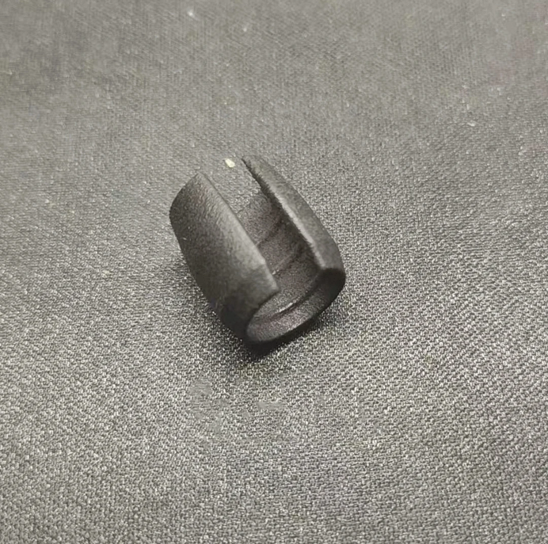 

1 Piece Nylon Non-Slip Grip Protective Sleeve for Leatherman Screwdriver Bit Holder