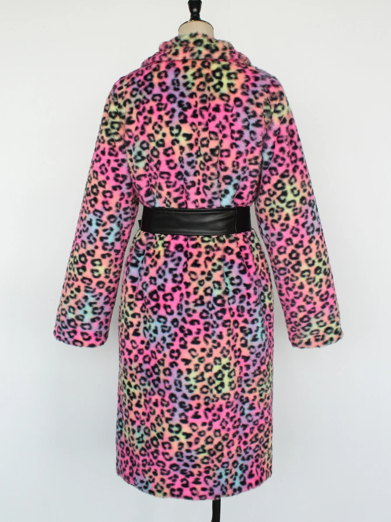 Cappotti leopardati colorati da donna Giacca lunga in pelliccia sintetica con lacci Colletto rovesciato Manica lunga Punto aperto Allentato Casual Autunno Inverno 2025