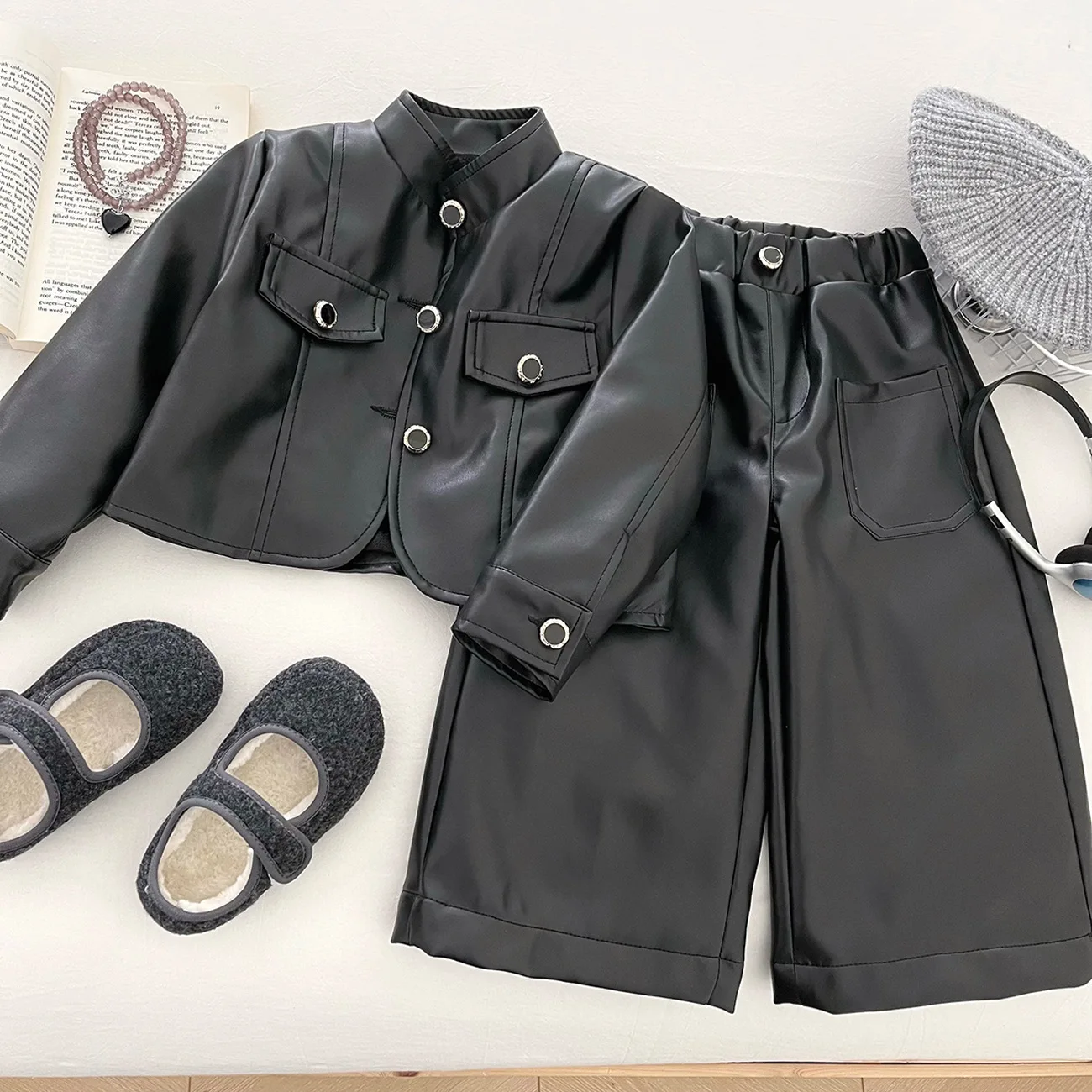 

Girls Set 2025 Winter New Collection with Velvet Long Sleeve Leather Jacket Leather Pants Stylish Casual Two Piece Set