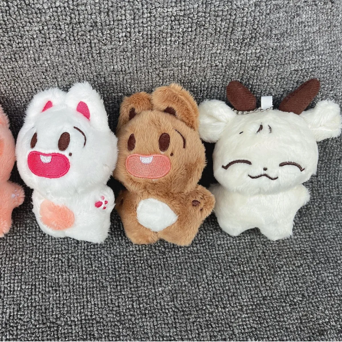 1Pc Kpop DK Same Style Rabbit Dog Plush Cartoon Cute DK Pan-fried bean cakes Soft Animal Keyring Bag Pendant Gifts