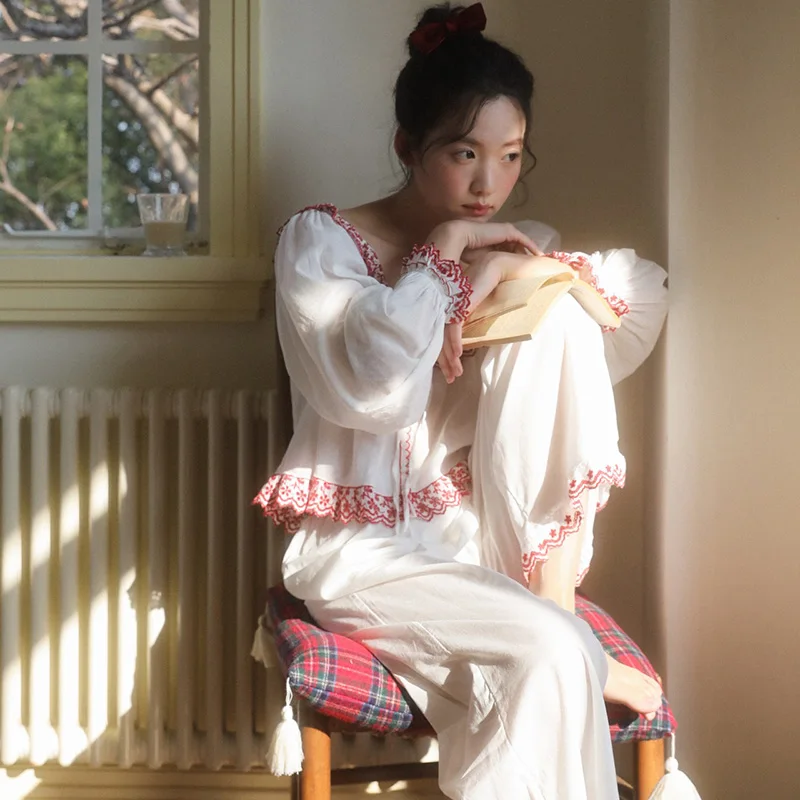 

Women 100% Cotton French Retro Red Lace Lace Sweet Home Outfit Set Vintage Princess Fairy Cute Pajamas for Spring and Summer