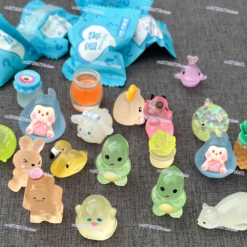 

Luminous Blind Bag Mini Internet Celebrity 2024 New Blind Box Boys and Girls Toys Small Gifts Primary School Students Gifts