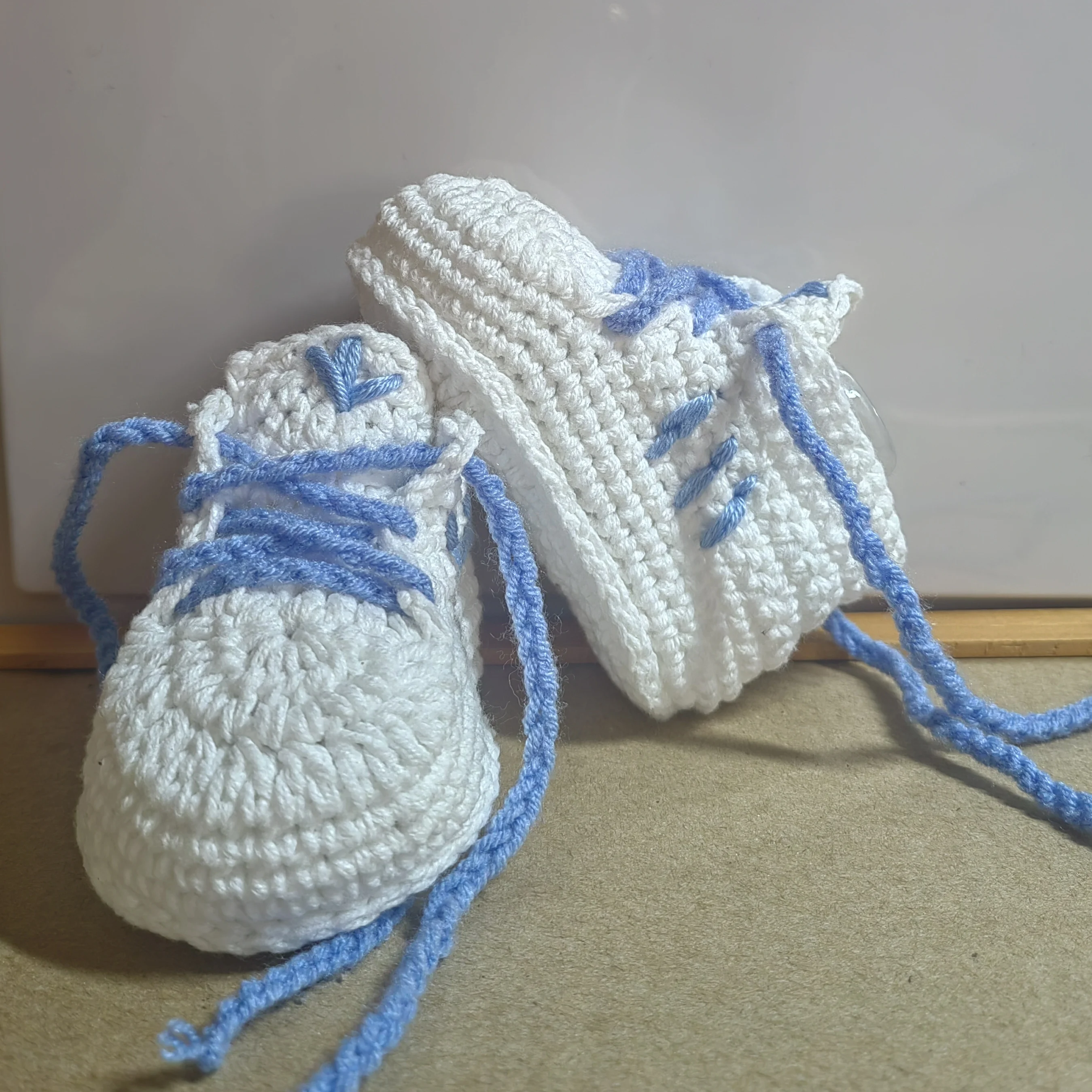 Crochet baby shoes Handmade crochet wool baby booties sneakers slippers