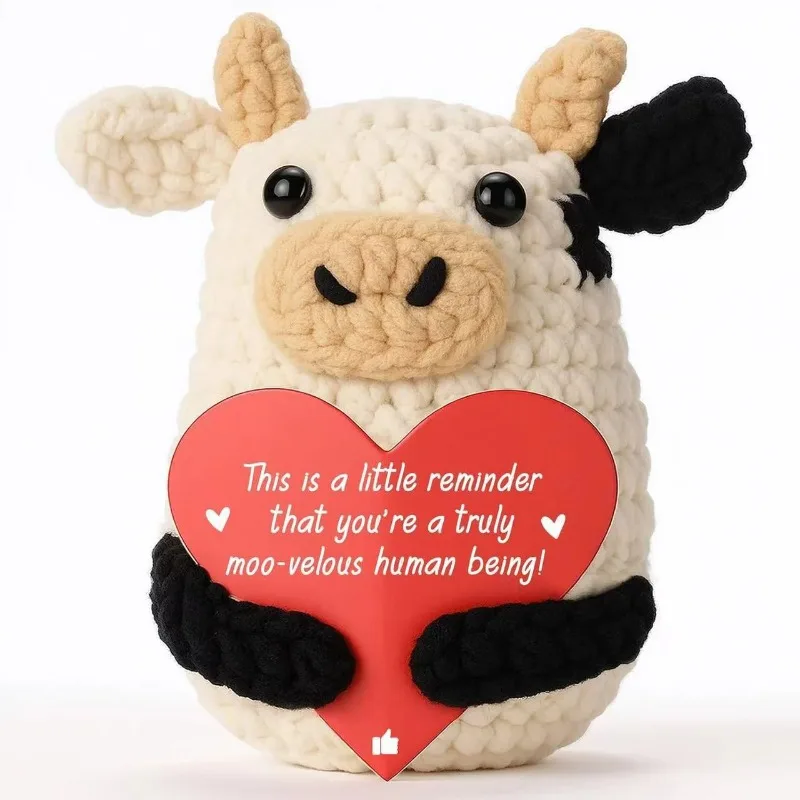 Divertido Muñeco de Vaca de Ganchillo con Energía Positiva y Tarjeta de Corazón, Adorno de Escritorio de Vaca Tejida a Mano, Decoración para el Hogar y la Habitación, Regalo de Navidad