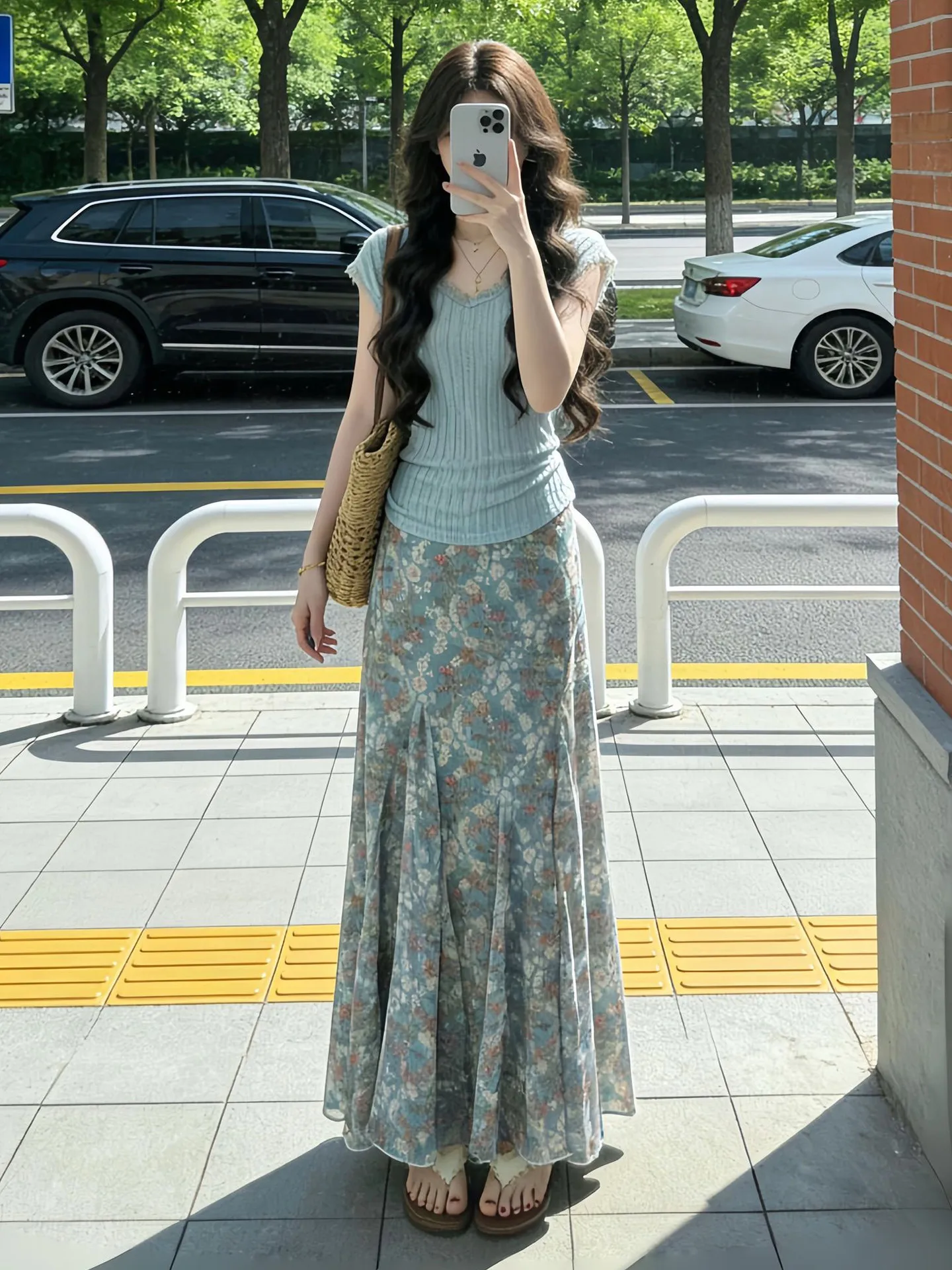

2026 New Blue Lace Floral Half Skirt Women's Summer Korean Style OOTD Matching Long Dress High Waist A-Line Knitted Skirt