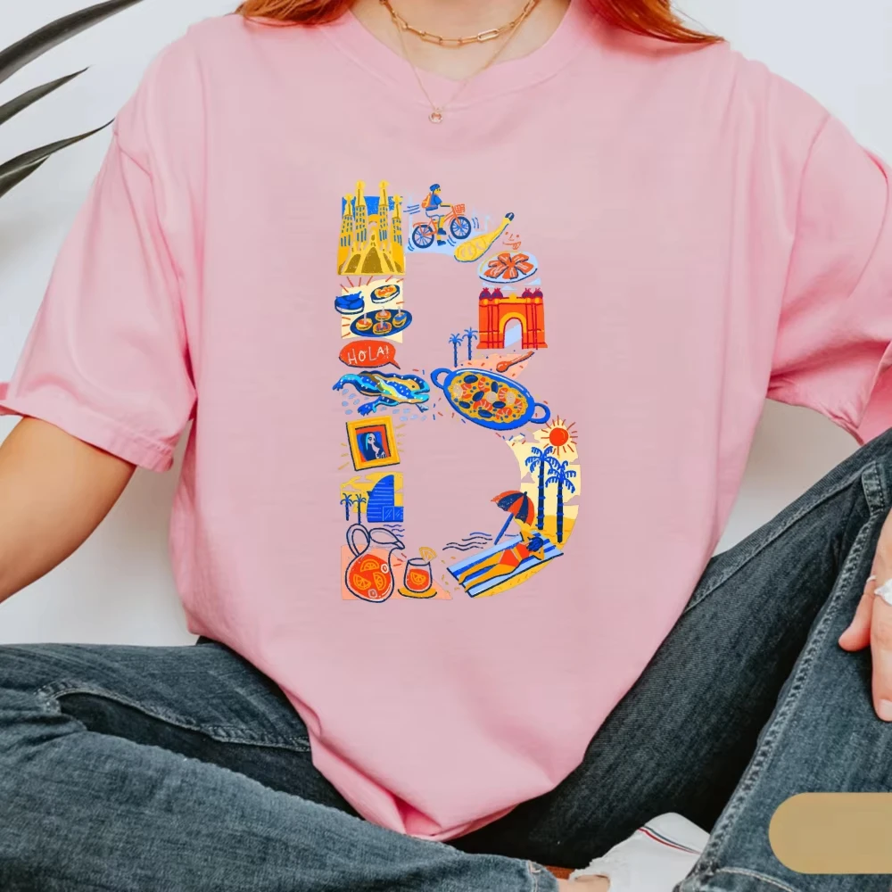 Street Fashion Barcelona - Hola Spain Travel Graphic Tee Barcelona