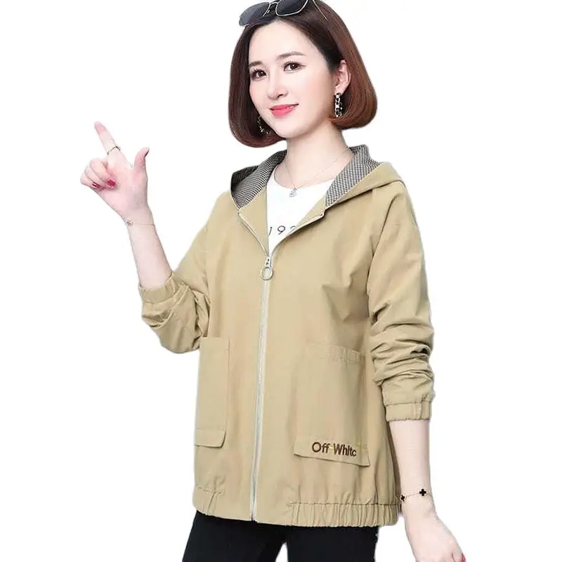 

Spring And Autumn Hooded Short Coat Spring New Korean Version Loose Top Casual Windbreaker Women's All-match Pocket Parke