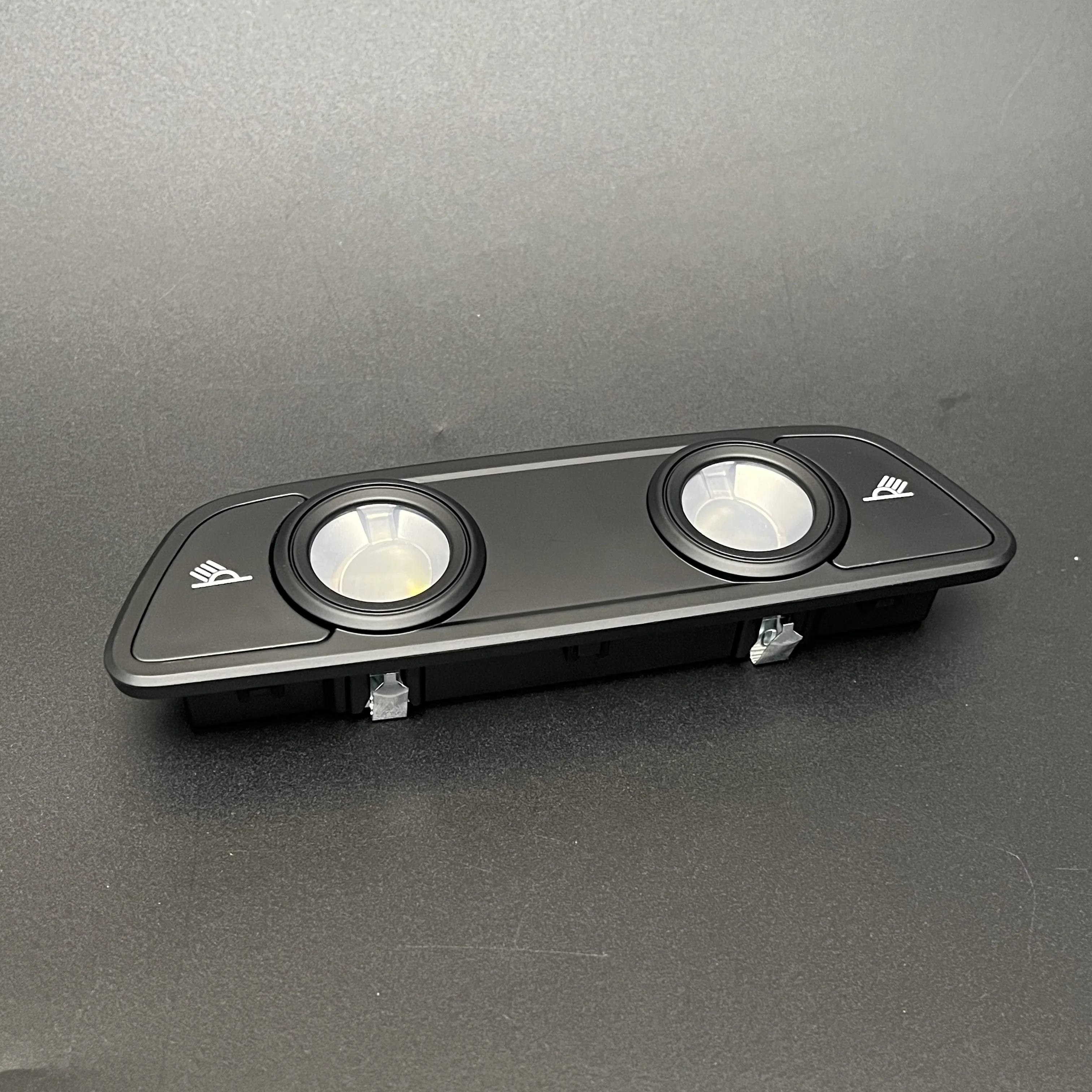4KD947111 OEM Rückleseleuchte Schwarze Deckenlampe für Audi A4 A5 Q5 2017-2025 für Q7 Q8 2016-2025 für A6 A7 2019-2025 – Detail 3