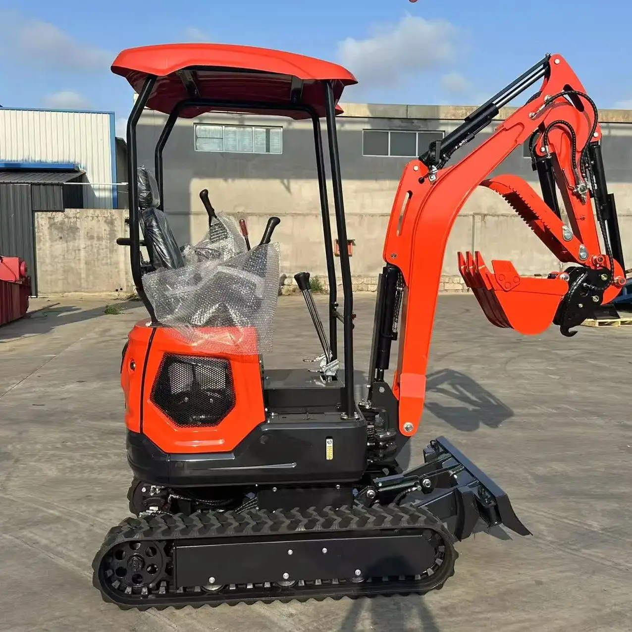 1.8T حفارة صغيرة تعمل بالديزل آلات البناء التحكم في التشغيل حفارة ناعمة #5