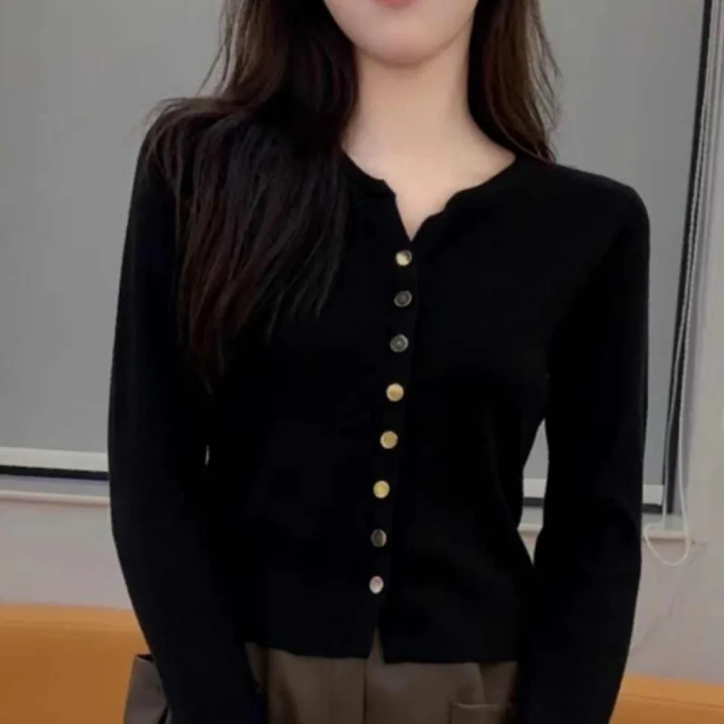 

Ранняя осень, вязаный открытый кардиган с v-образным вырезом, женский топ с длинными рукавами, утягивающий корейский стиль, мягкий стильный свитер из молочной серии