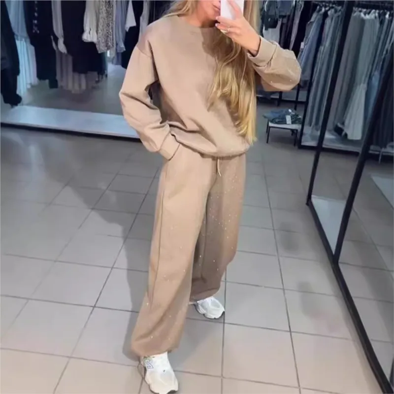 

Solid Color Casual Loose Sports Suit Women New Autumn Winter Fashion Hot Stamping Round Neck Wide Leg Pants Female Two Piece Set