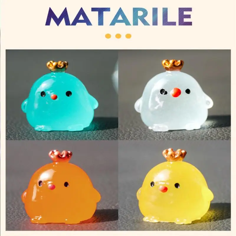 1/2/3PCS Ornaments Luminous Crown Chicken Car Supplies Small Ornaments No Degumming Pvc Car Interior Accessories Car Ornaments