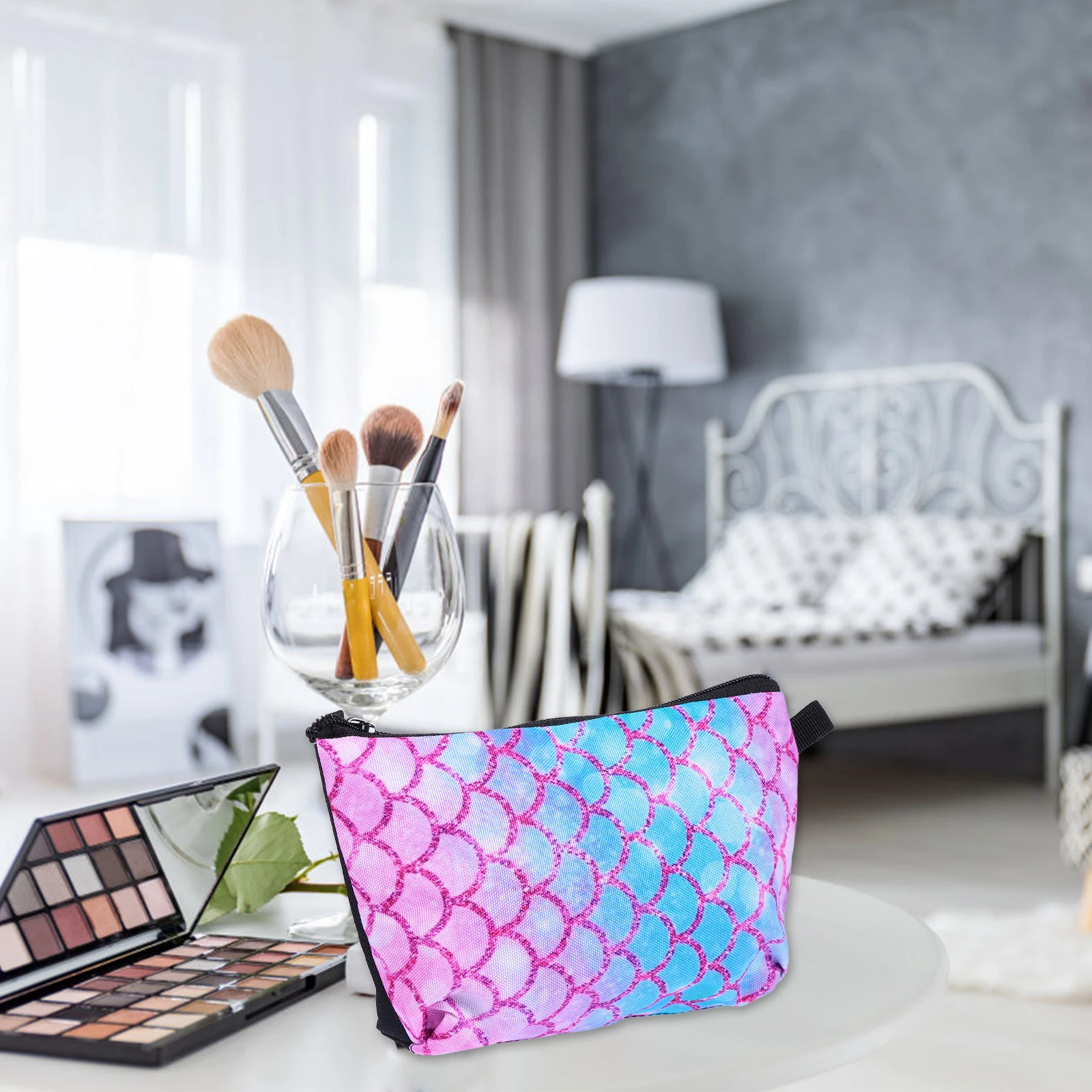

Mermaid Scale Makeup Storage Travel Toiletry Organizer Wash Pouch For Women Girls Lightweight Durable Polyester Compact