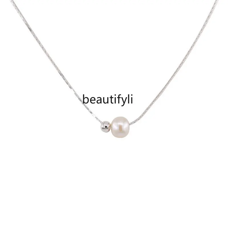 

Exquisite and minimalist pearl necklace women's new ins niche design titanium steel clavicle chain temperament versatile women