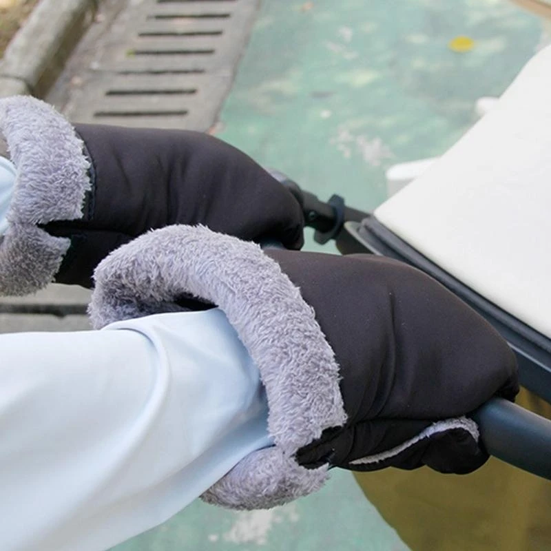 

M76C Baby Carriage Handle Mittens Thermal Windproof Design Easy Installation Gloves For Cold Weather Outdoor Use