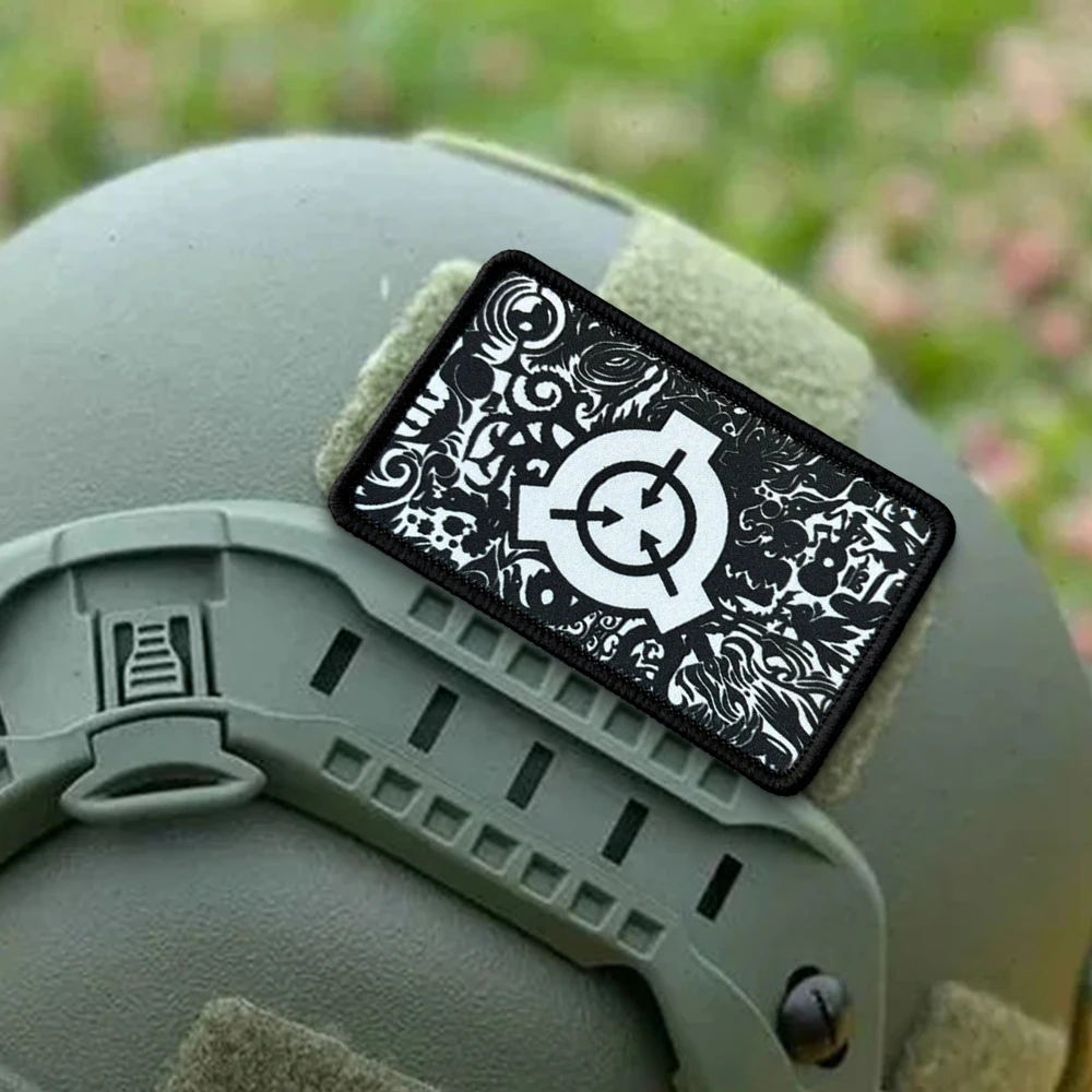 Patch tactique militaire Chevron SCP Foundation, emblème à fixation auto-agrippante pour sac à dos, équipement d'airsoft, gilet