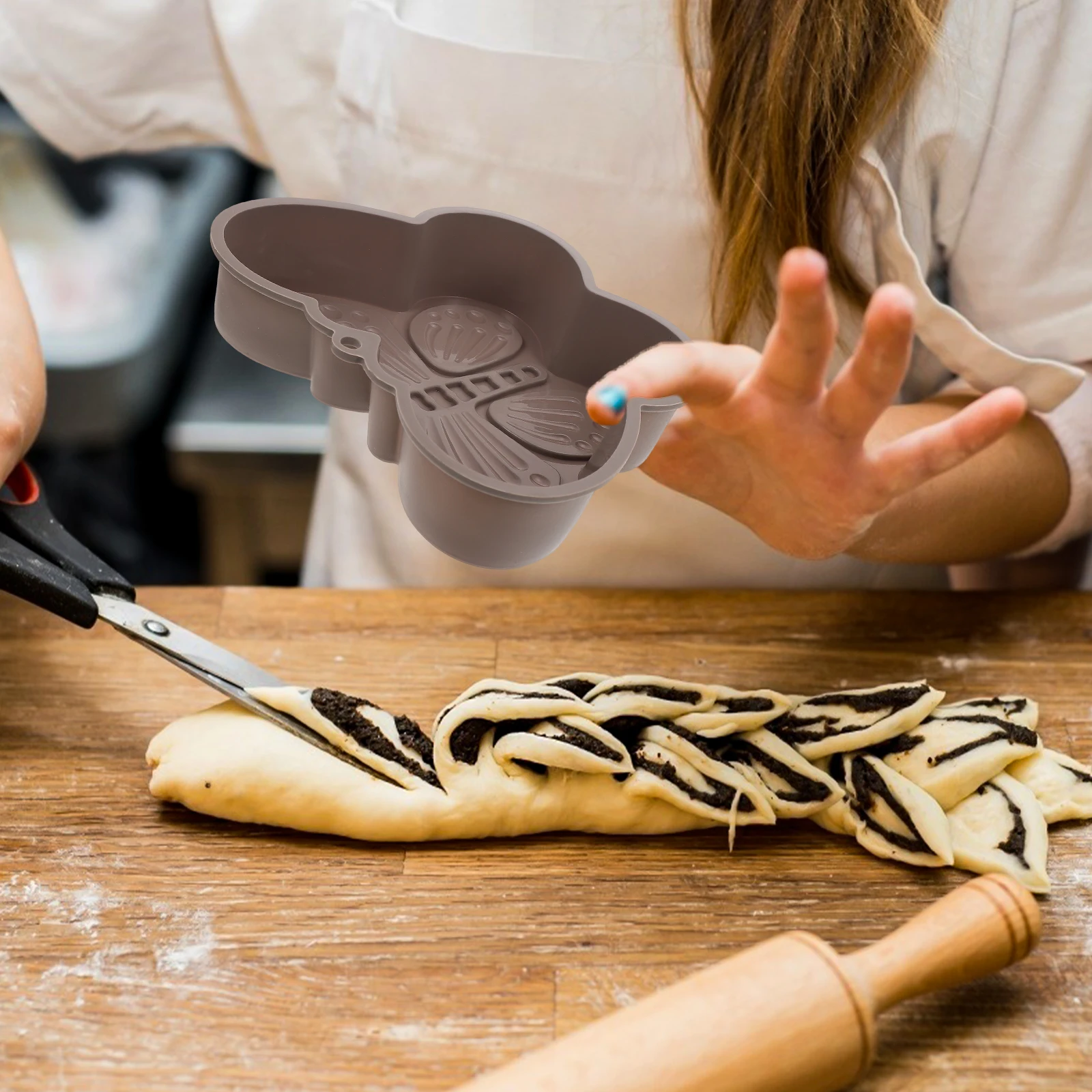 

2pcs Butterfly Shape Baking Molds Food Grade Safe Chocolate Diy Waterproof Home Chocolate Cake Mold Cake Making Tool Diy