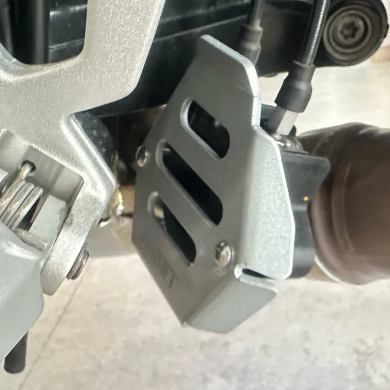 Motorcycle Accessories Exhaust Flap Cover Protector FOR BMW R nineT RnineT Nine T Pure Scrambler Urban G/S 2014-2020 2015 2016 - Image 2