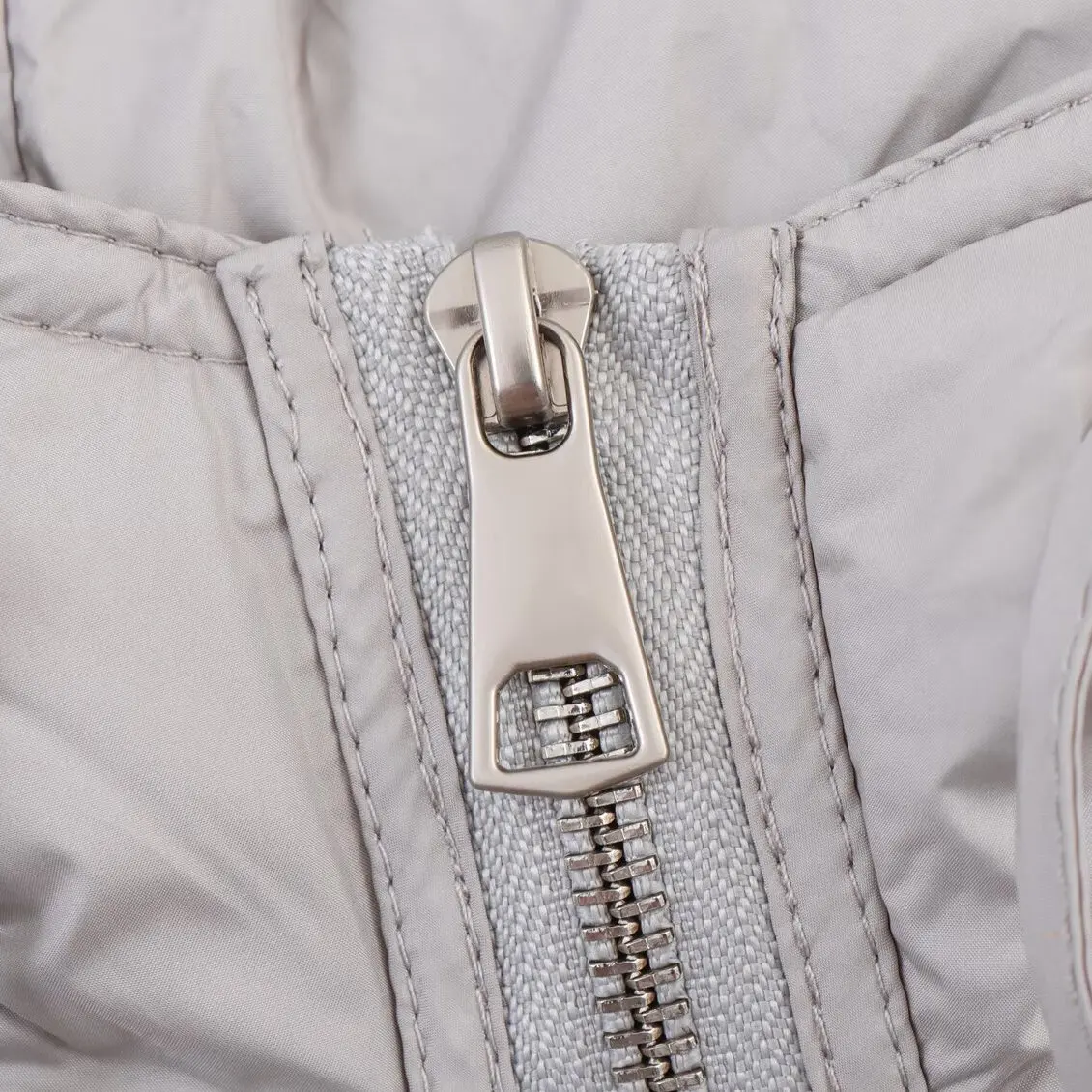 新しい秋冬の女性のストリート Sle ZR ウィンドタオルニードルクリップ綿フード付きジッパーオープンカーディガンベスト暖かいカジュアルトップ