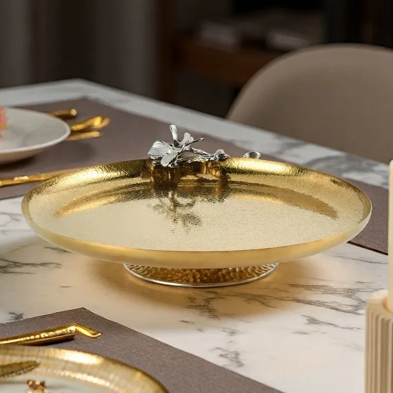 Nordic light high-end home restaurant decoration hammer stainless steel fruit plate metal chassis ornament decorative bowl