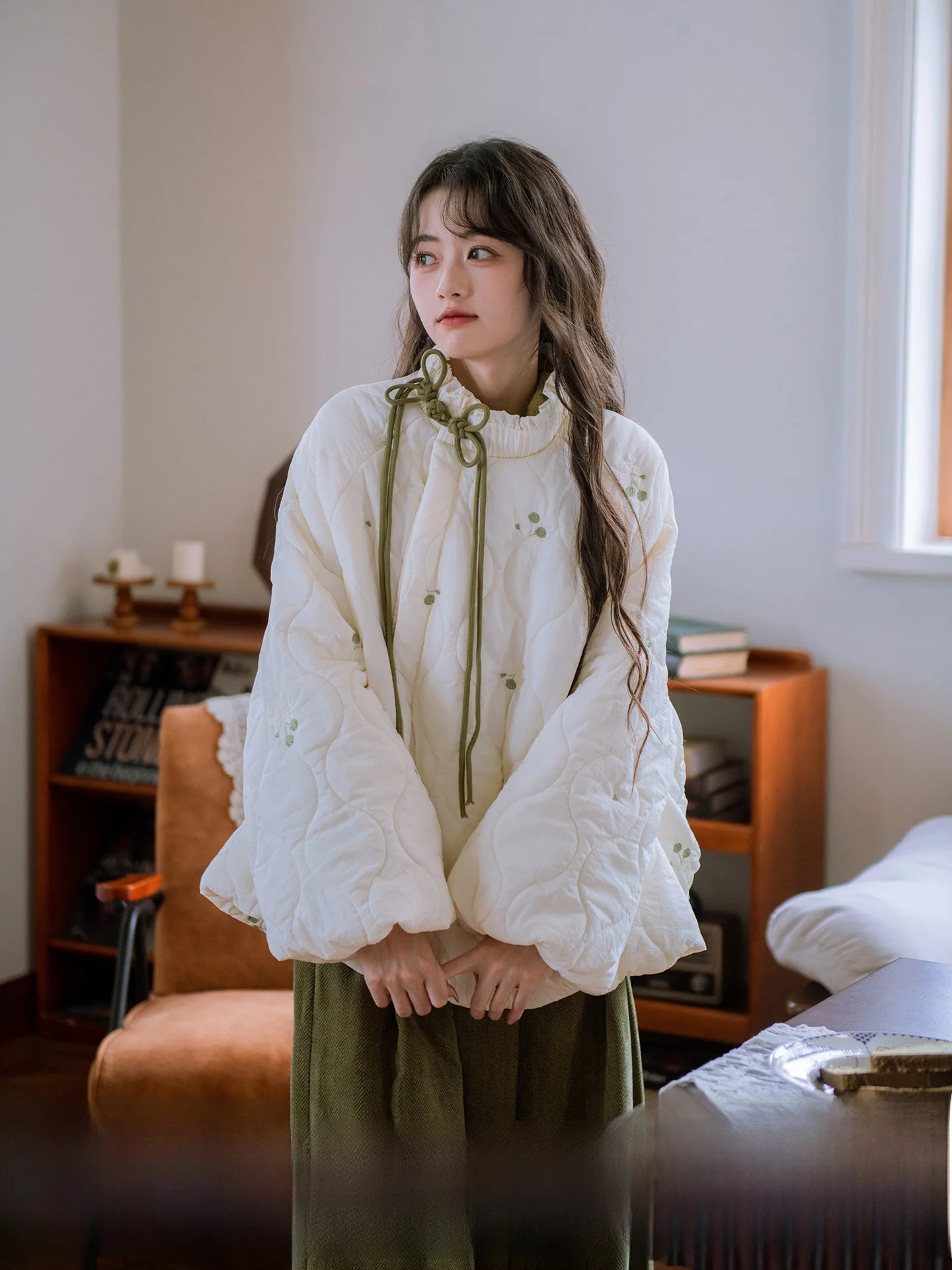 

New Chinese Sle Loose Fit Fce Lined Embroidered Rosebud Cotton Jaet Warm Outerwear by Nanfeng Valley for Sweet Girls