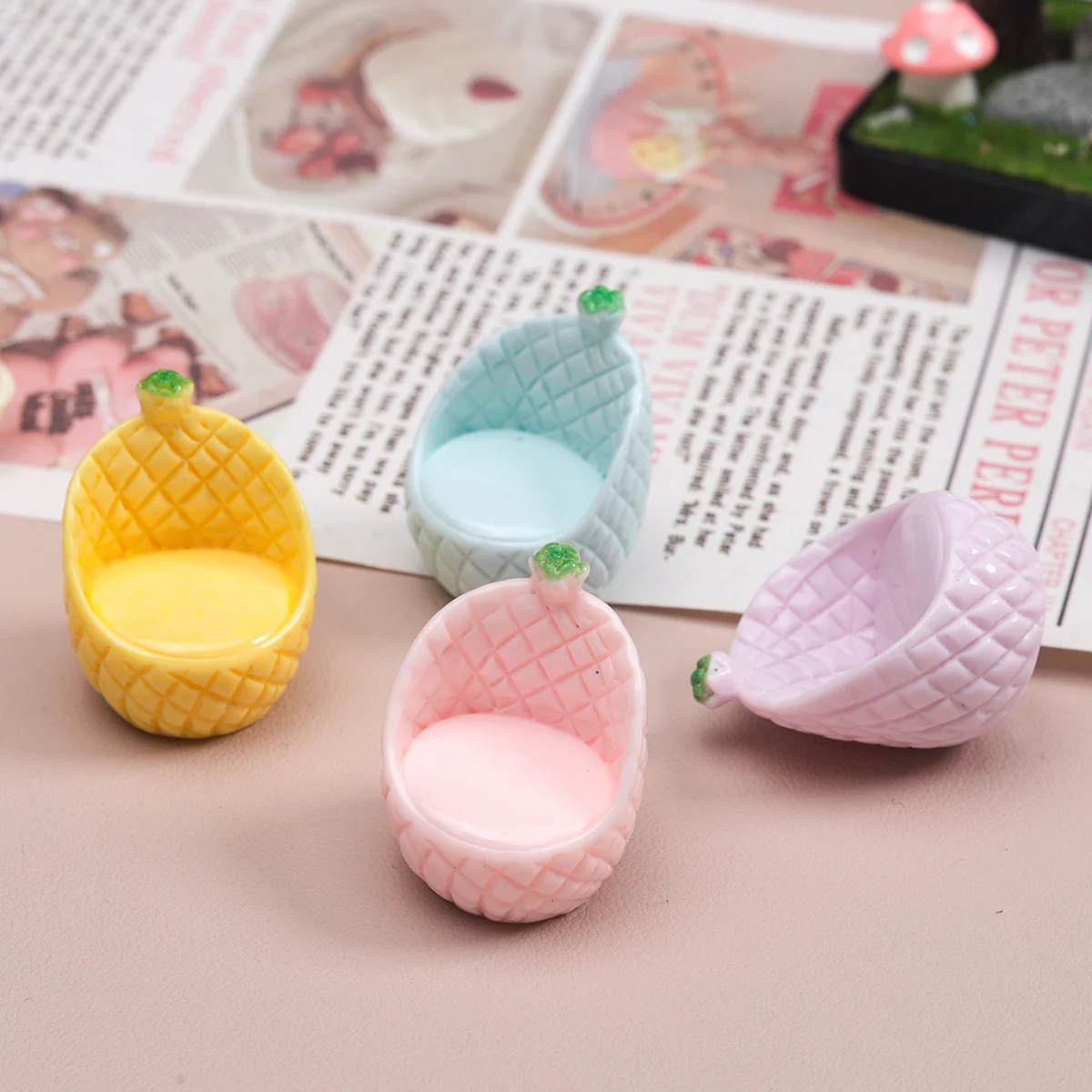 

5 шт., стул miniso, аксессуары из смолы с героями мультфильмов, мусорный чехол «сделай сам», подвески, миниатюрные матеры ручной работы, ювелирные изделия, принадлежности для рукоделия