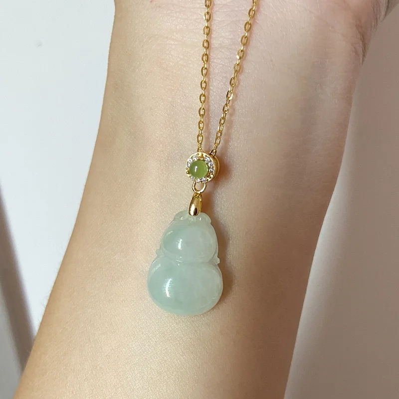 Hulu Jade Pendant, Jadeite Jade 925 silver Necklace , Natural Grade A Jade, Untreated, Natural Grade A Jade, Myanmar jadeite