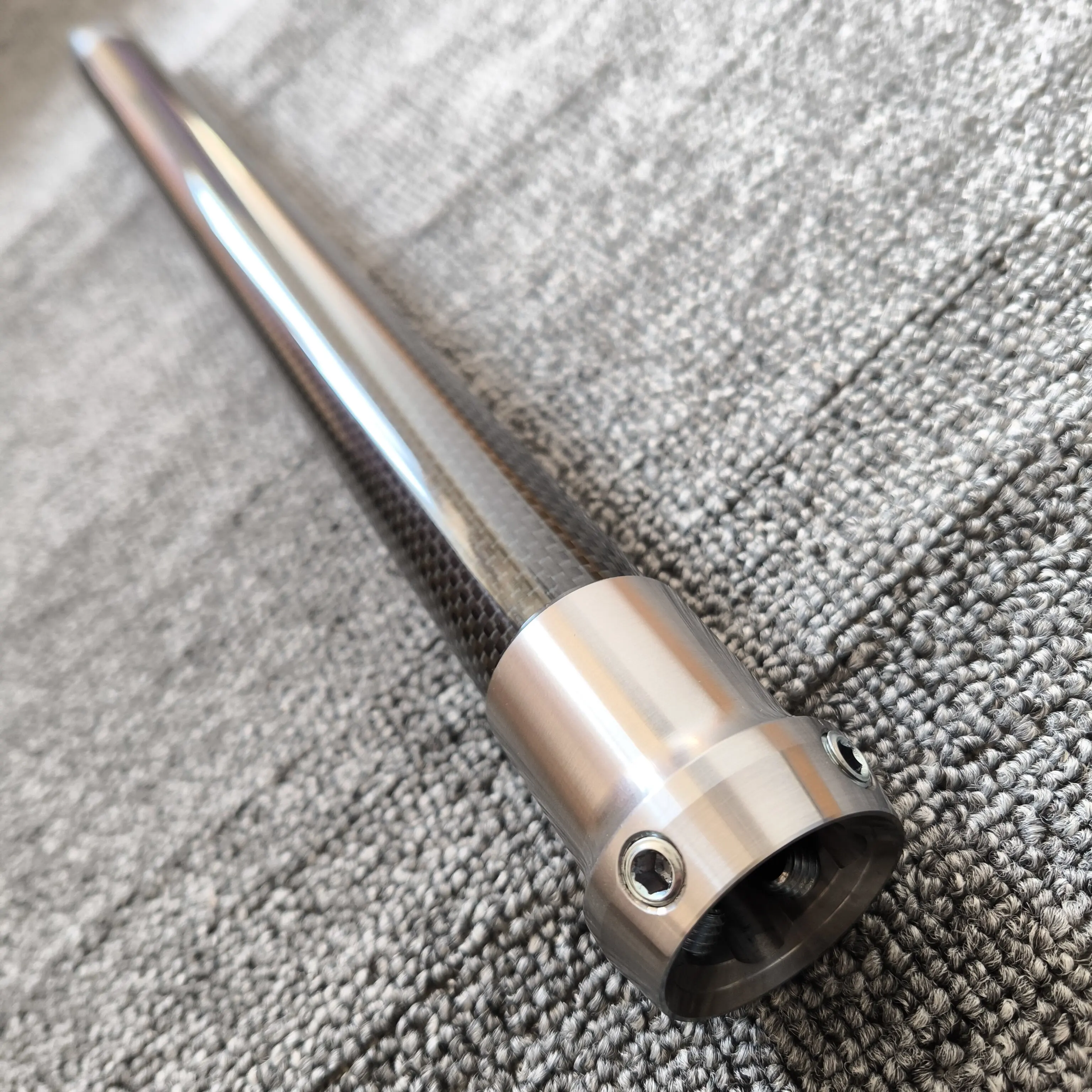 Carbon Fiber Pylon with Titanium Adapter – Integrated Tube 22cm/44cm for Above/Below Knee Prosthetic Legs