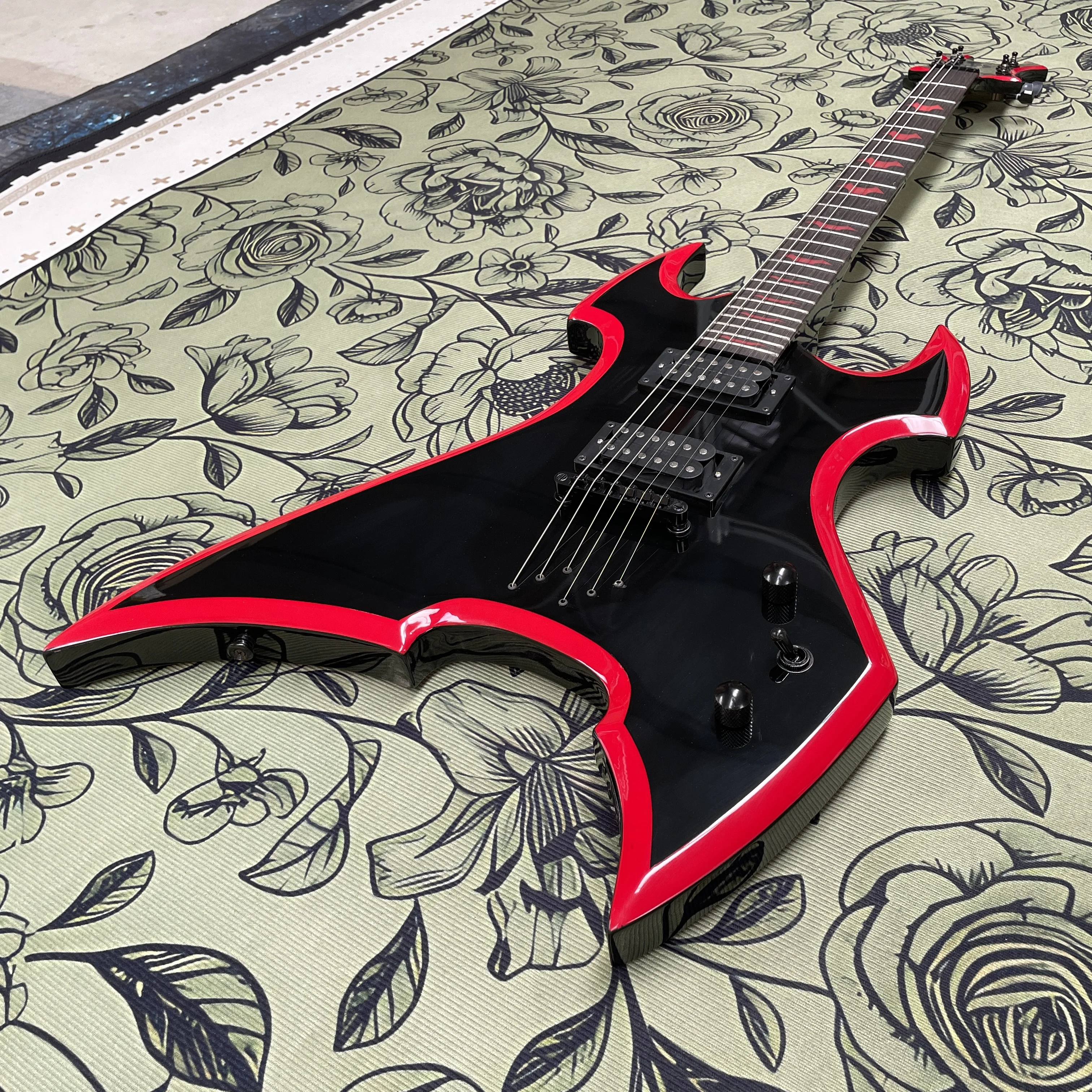 Black and red 6-string electric guitar, rosewood fingerboard double pickup guitars, rock and metal electric guitarra view 4