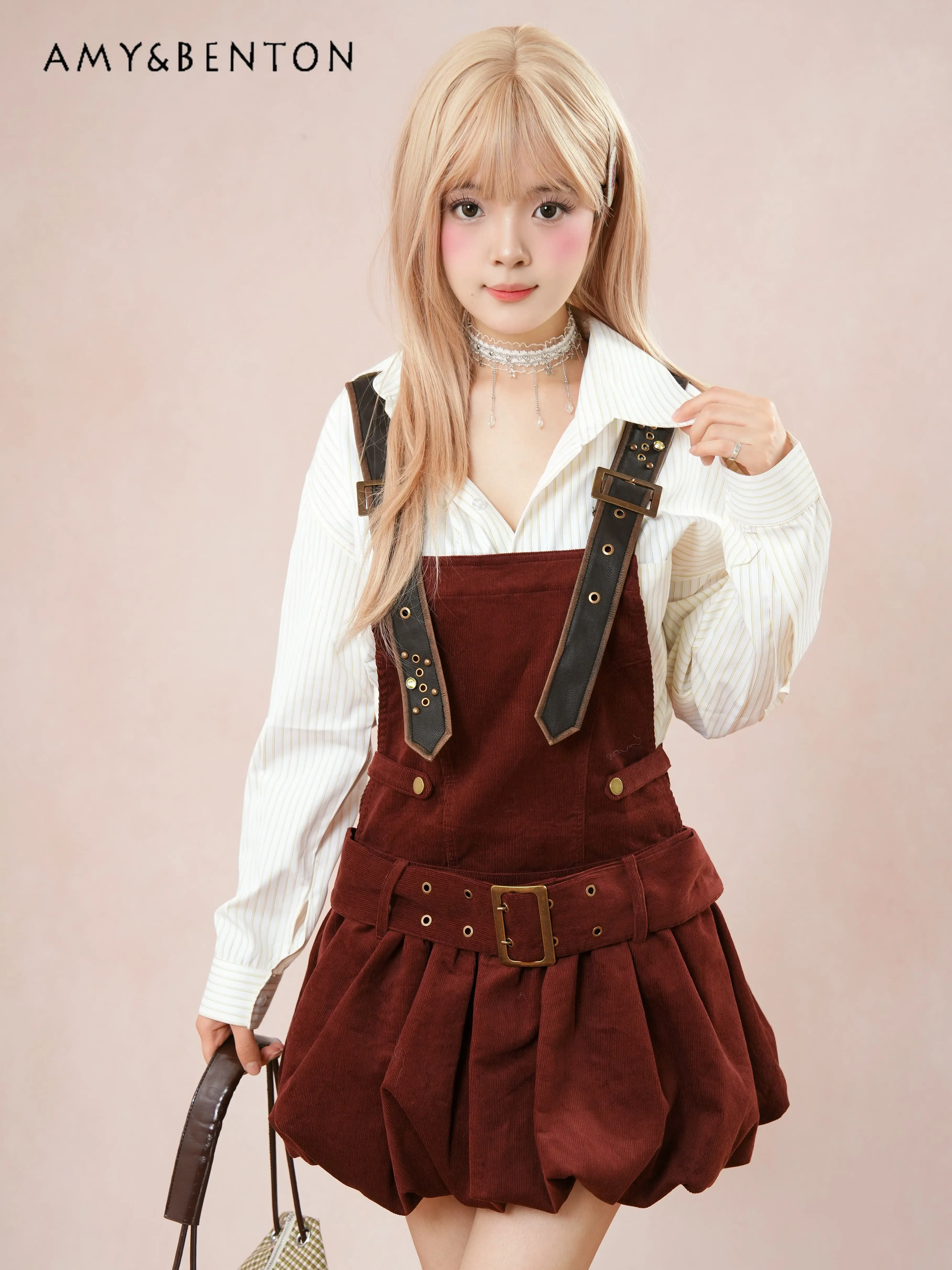 

French Retro Style Corduroy Red Strap Dress for Women Autumn and Winter High-End Waist-Cinching Casual Short Dress