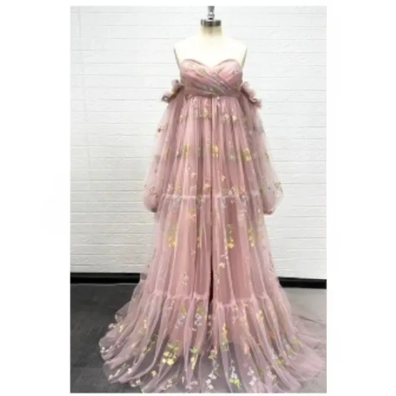 فستان سهرة مثير للأمهات - فستان حفلات بفتحة عالية مع تطريز زهور وأكمام منتفخة - فستان استحمام الطفل والتقاط الصور