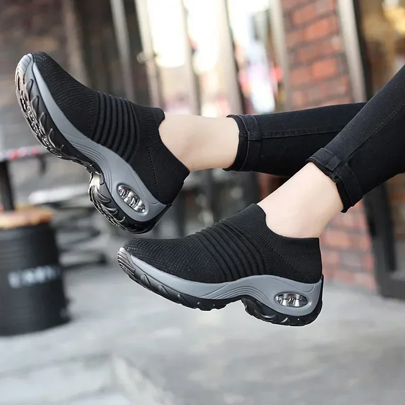 Mesh Women Walking Shoes Running Air Tennis Shoes Trendy Platform Slip-On Sneaker Air Cushion Gym Modern Dance Shoes Men Plus 43