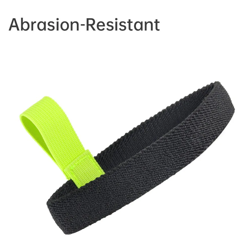 

Эластичный ремень-обруч для бака для подводного плавания с противоскользящими и устойчивыми к зацепам. Подходит для баллонов емкостью 6 л/12 л.