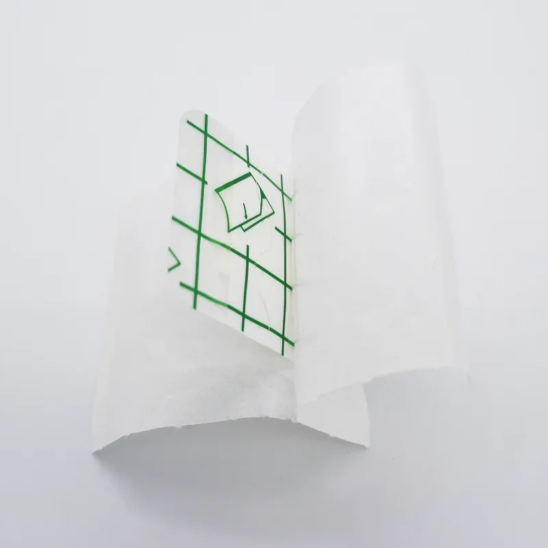 Square Shaped Wound Dressing Waterproof Medical Bandages Transparent PU Skin Patch Band Aid Strips