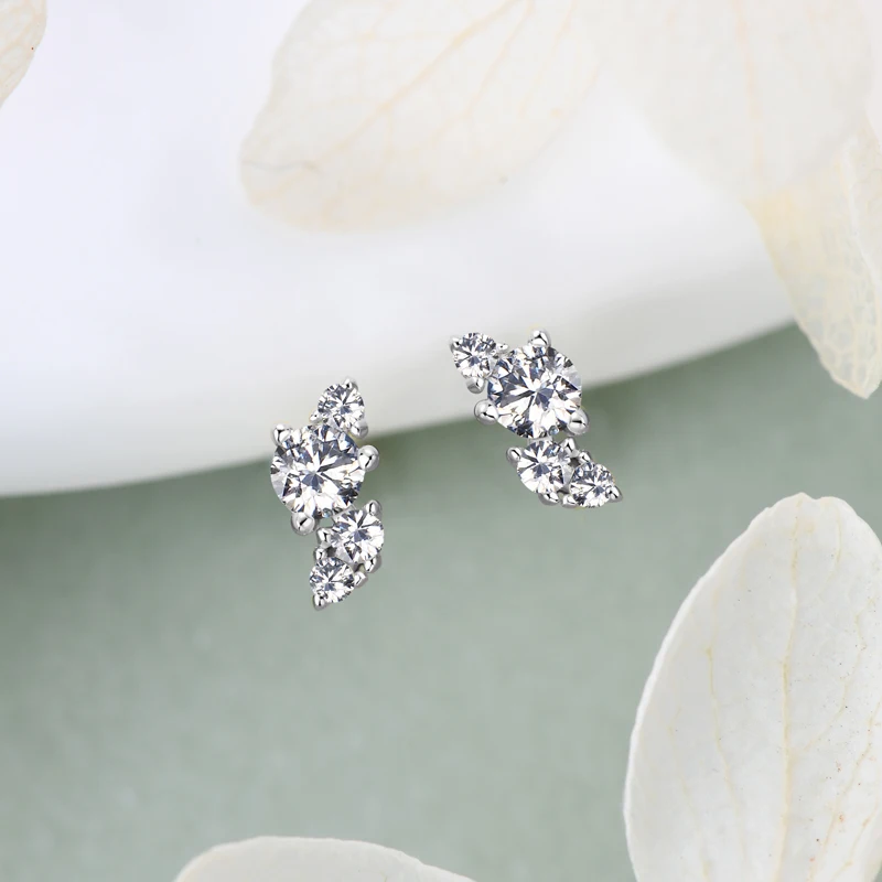 IOGOU New Mini Butterfly Moissanite Stud Earrings 2.5mm&1.4mm&1.2mm D Color Diamond Small Earrings 925 Silver Original Jewelry