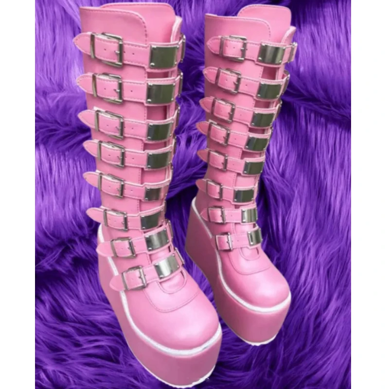 Hebillas de cinturón de Metal plataforma cuña rosa hasta la rodilla botas mujer invierno 2026 cremallera trasera punta redonda suela gruesa botas de tacón alto Yk2