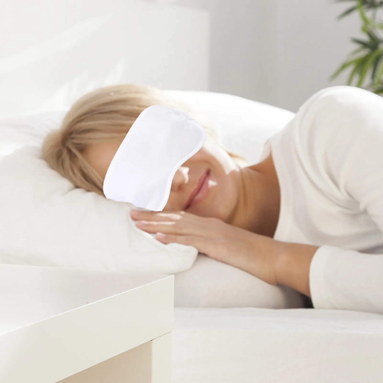 

20Pcs Disposable Eye Covers Soft Breathable Sleeping Eye Masks Light Blocking Comfortable Blindfolds for Travel Nap