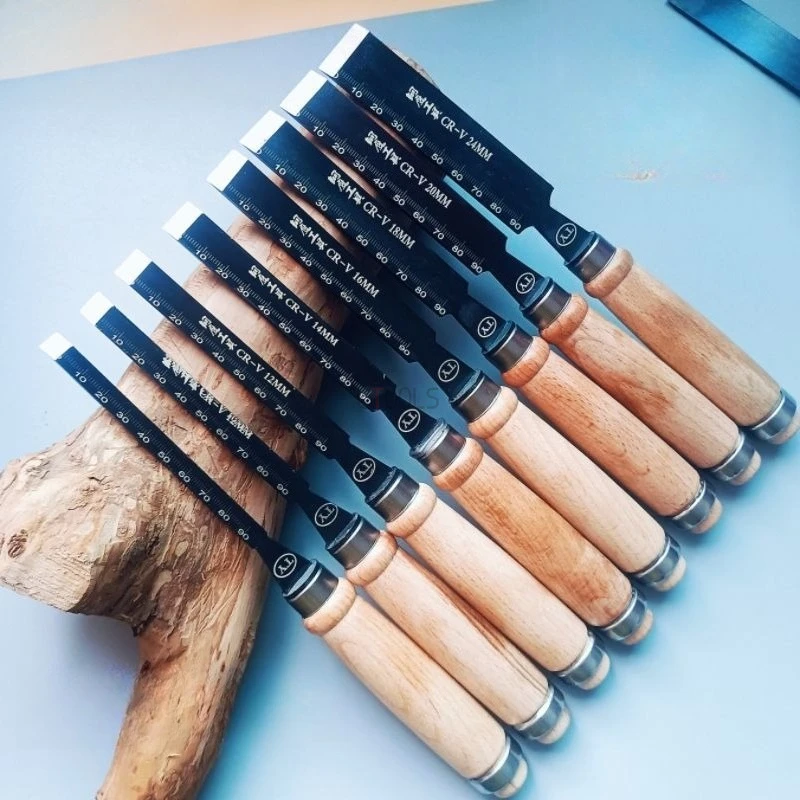 

Woodworking Chisel with Scale Solid Wood Handle Sharp Spring Steel Blade Multi-functional Slotting Chisel Wood Carving Tools