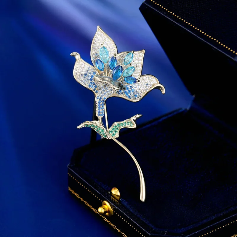 

2025New autumn and winter coat accessories, fixed clothes, brooches, high-end lily flower brooches