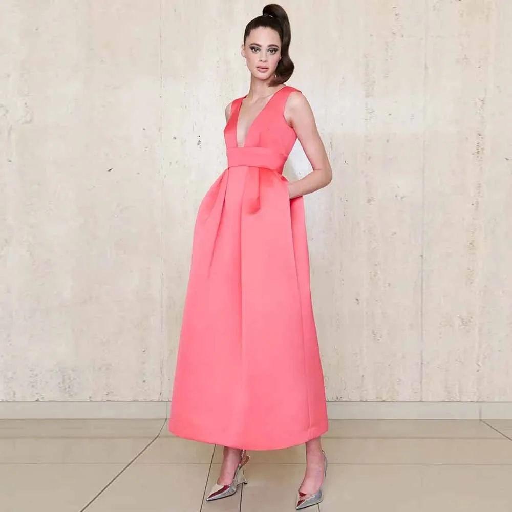 فساتين أم العروس البسيطة 2025 من الساتان على شكل حرف a فساتين حفلات الكوكتيل وردي وردي على شكل حرف v مطوي جيب فساتين سهرة نسائية #1
