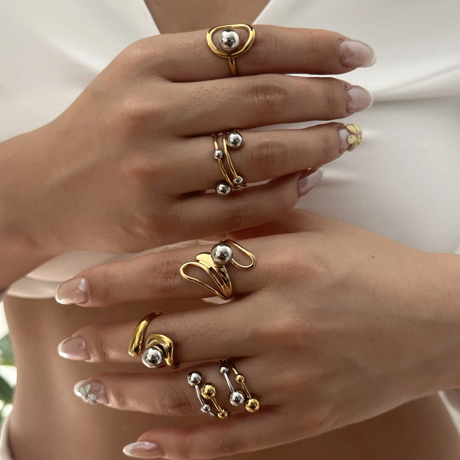 Minimalist Two Tone Line Ball Rings for Women Men Stainless Steel Irregular Geometric Hollow Rings Personality Jewelry Gifts