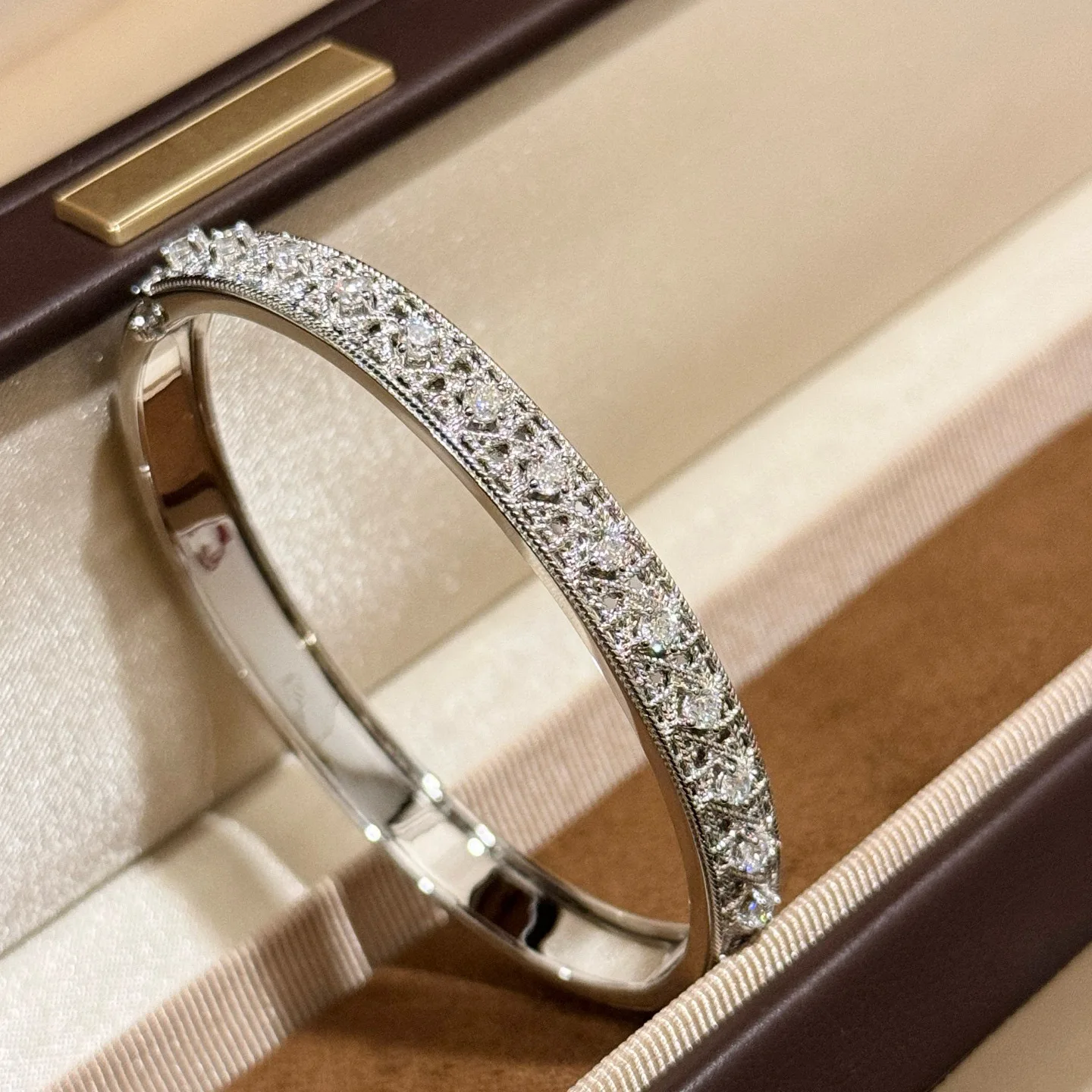 

100% стерлингового серебра 925 пробы, винза, клетчатая лоза, циркон AAA, широкая версия, браслет для женщин, ювелирные изделия