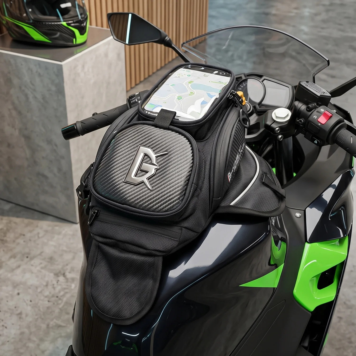 Waterproof Motorcycle Fuel Tank Bag Motocross Oil Tank Bag Touchscreen Mobile Phone Navigation Bag Moto Package with Rain cover
