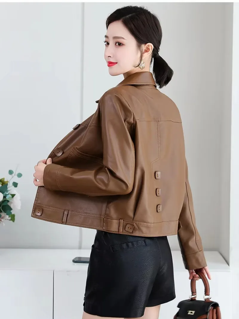2025 PU gewaschen Motorrad kurze Leder Outfit Jacke Frauen Kunstpelz Leder Revers Motorrad Mantel Graben Taschen weibliche Parkas